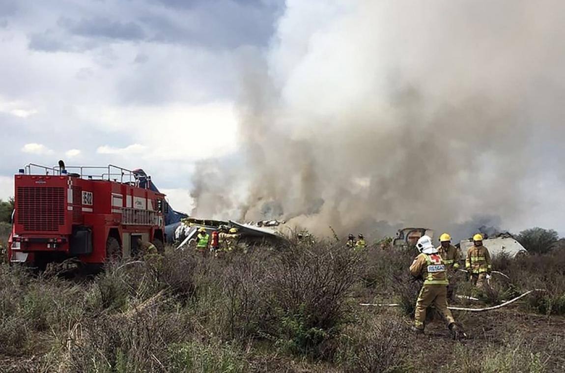 Crash d'un avion de ligne au Mexique : des blessés