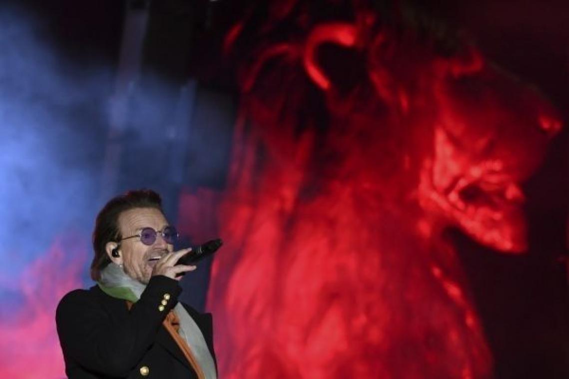 Bono a retrouvé sa voix, U2 poursuit sa tournée