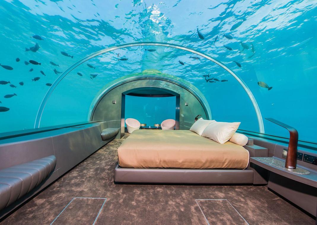 La première chambre d'hôtel sous l'océan, pour dormir avec les poissons