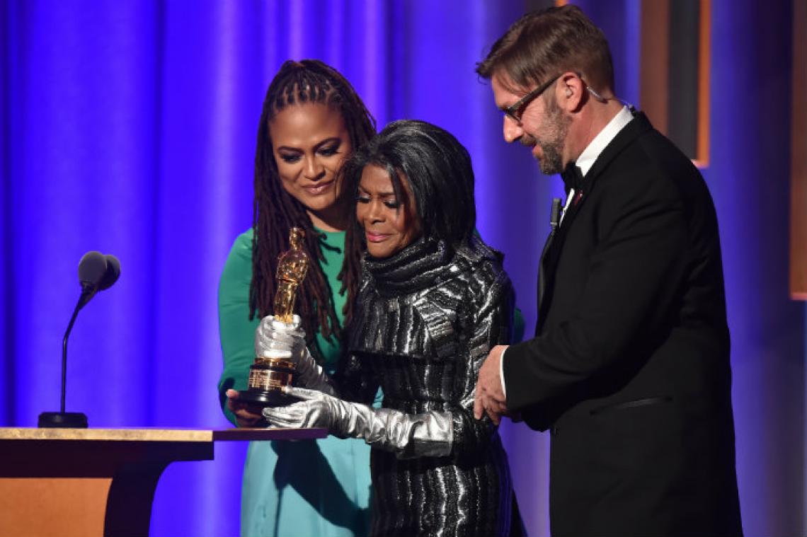 Les Oscars d'honneur rendent hommage aux Afro-Américains avec une pensée pour les victimes des incendies