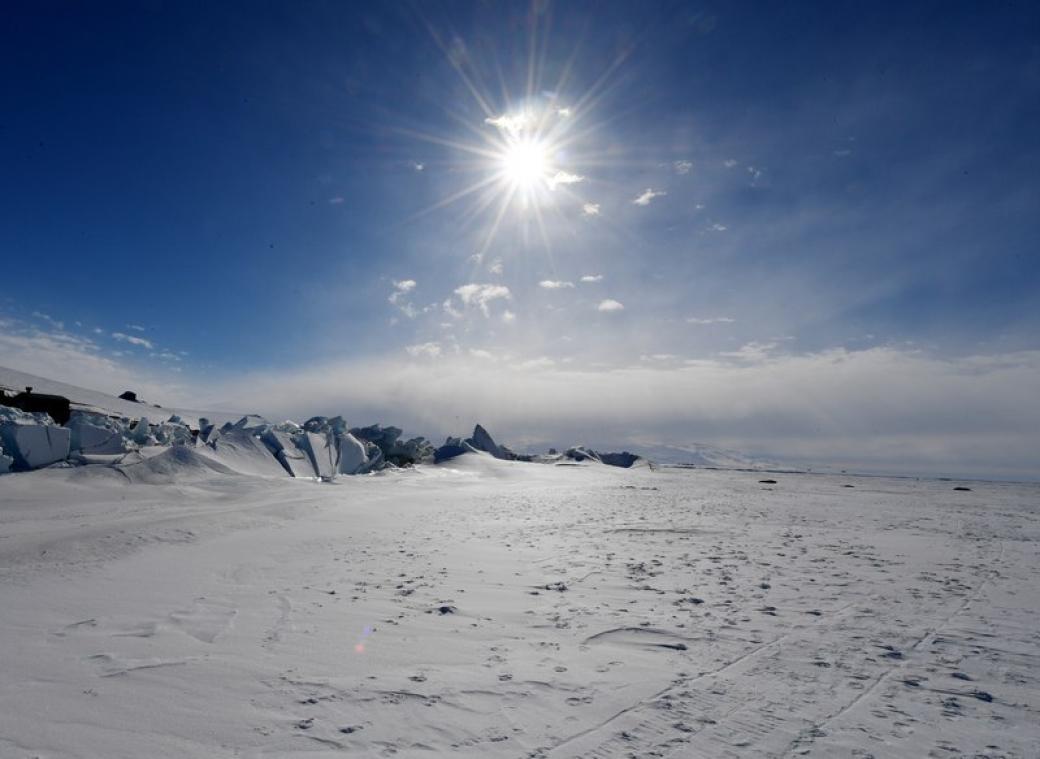 Des canons à neige pour lutter contre la fonte de l'Antarctique