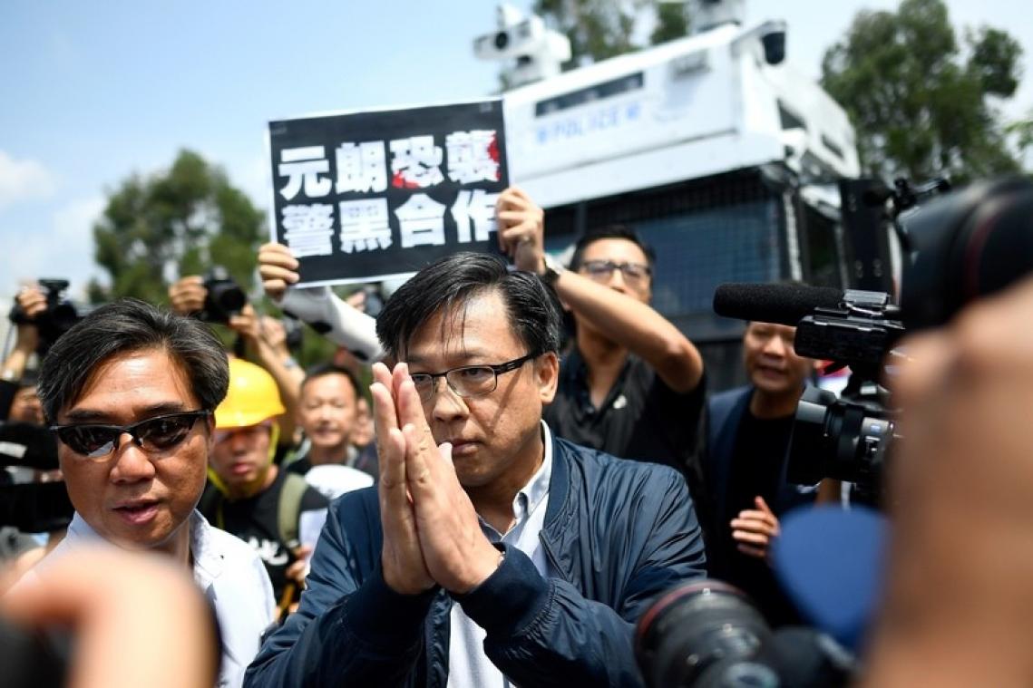Un député pro-Pékin en pleine campagne poignardé à Hong Kong
