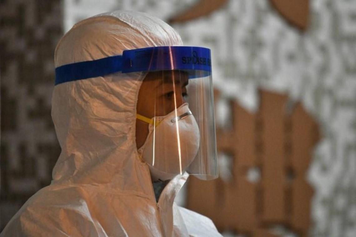 Le bilan du coronavirus s'élève à plus de 1.000 morts en Chine