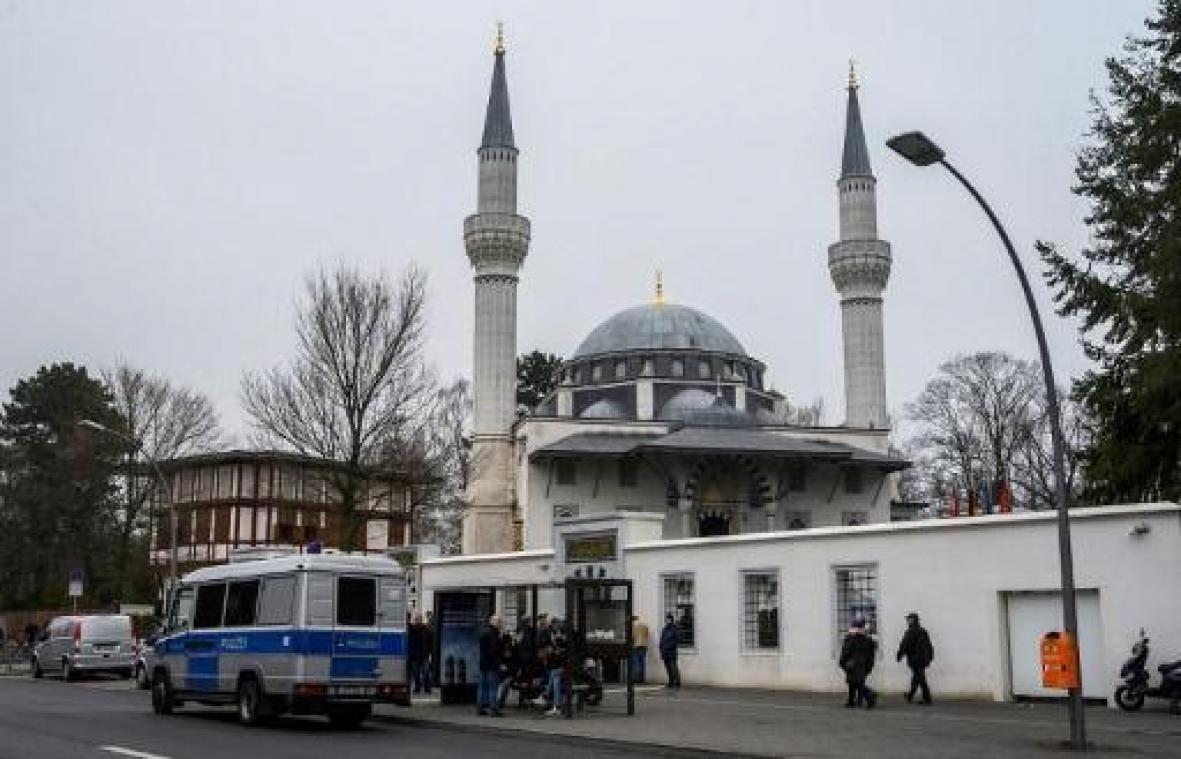 Berlin condamne les projets d'attentats "effrayants" contre des mosquées