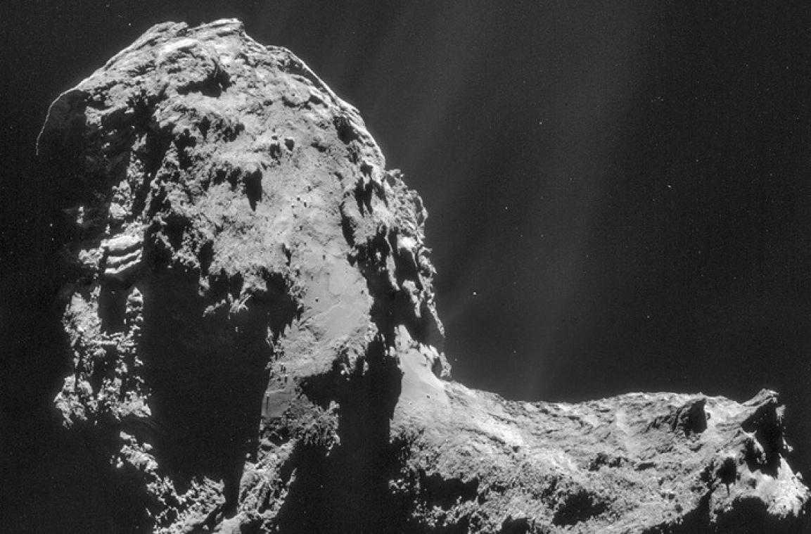 Une « aurore boréale » détectée pour la première fois autour d'une comète