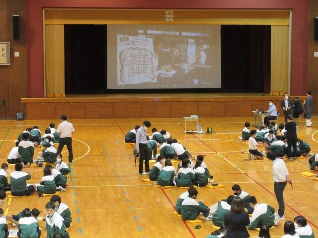 Des écoles japonaises proposent des sorties scolaires virtuelles