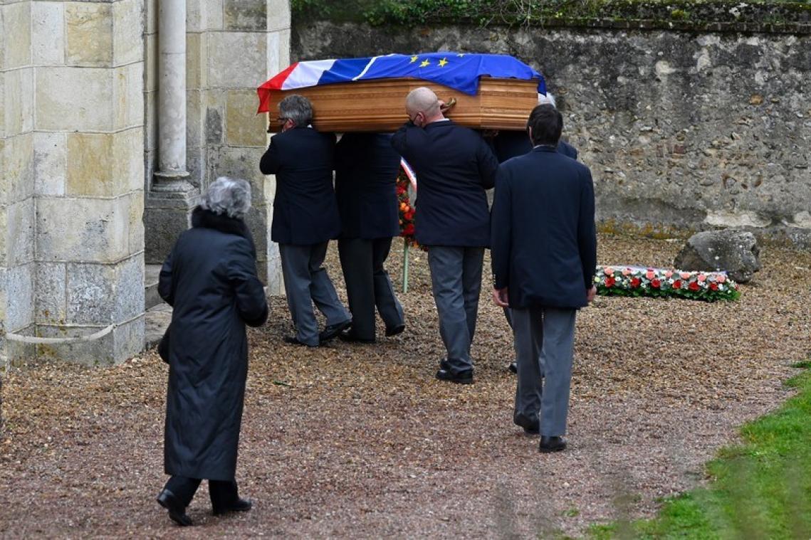 Valéry Giscard d'Estaing a été enterré dans la plus stricte intimité