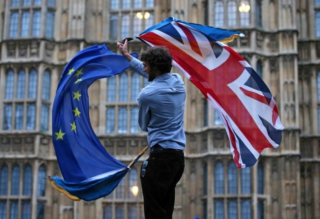 Brexit : accord ou « no deal » ? Dernières heures de négociation avant la décision finale