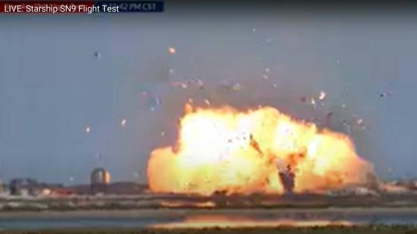 L'impressionnant atterrissage raté d'une fusée SpaceX