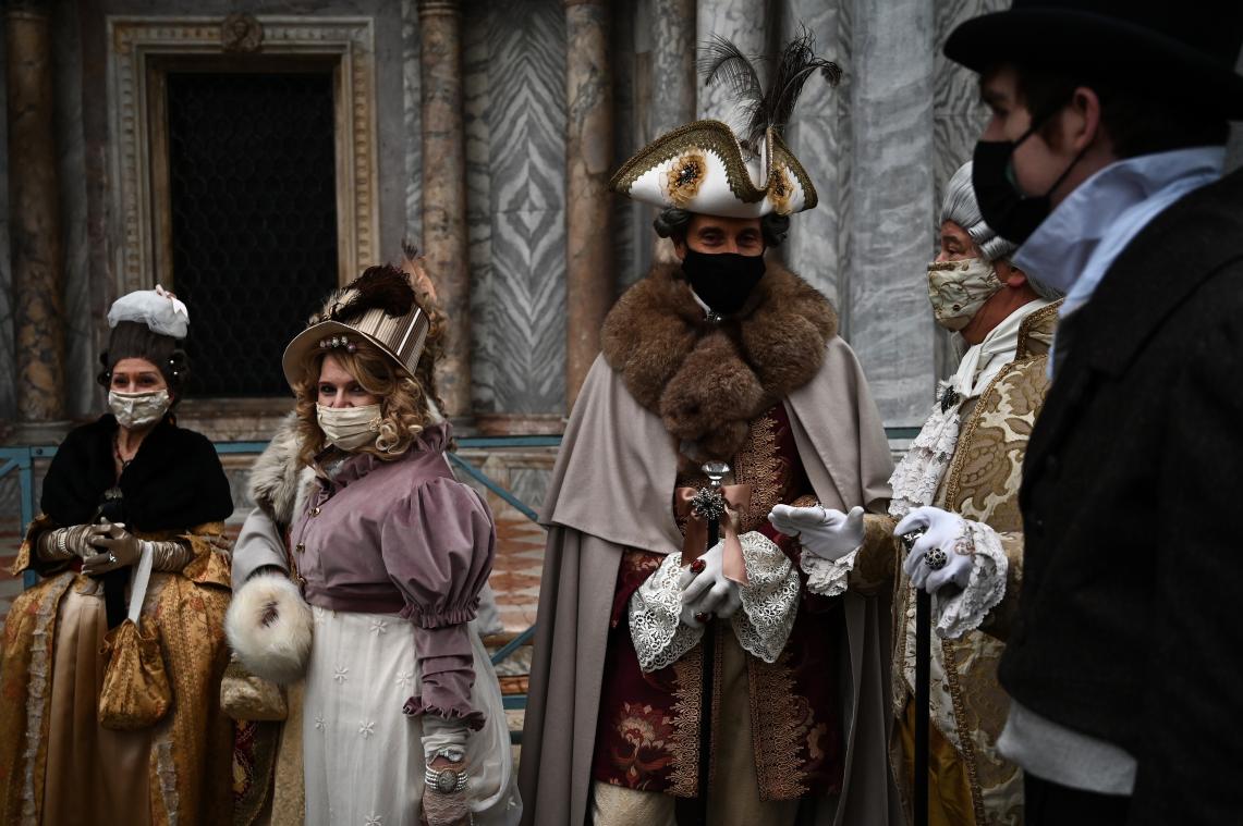 Le carnaval de Venise sans touristes, mais avec la magie