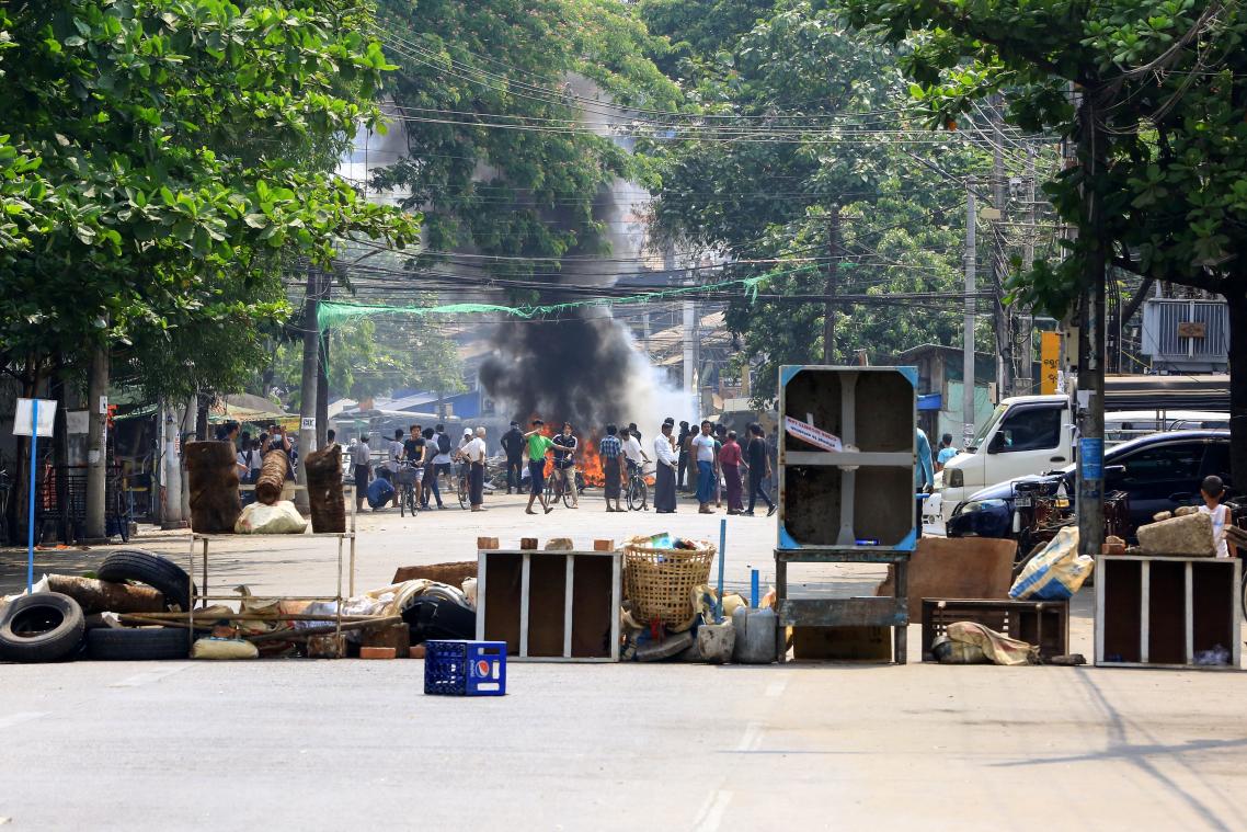 L'armée birmane ouvre le feu sur les manifestants : au moins 90 morts