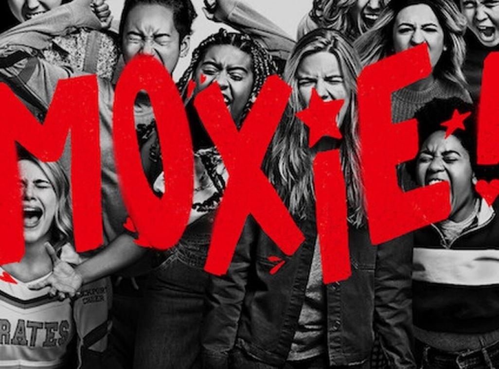 Pourquoi le film "Moxie" cartonne-t-il autant sur les réseaux sociaux ?