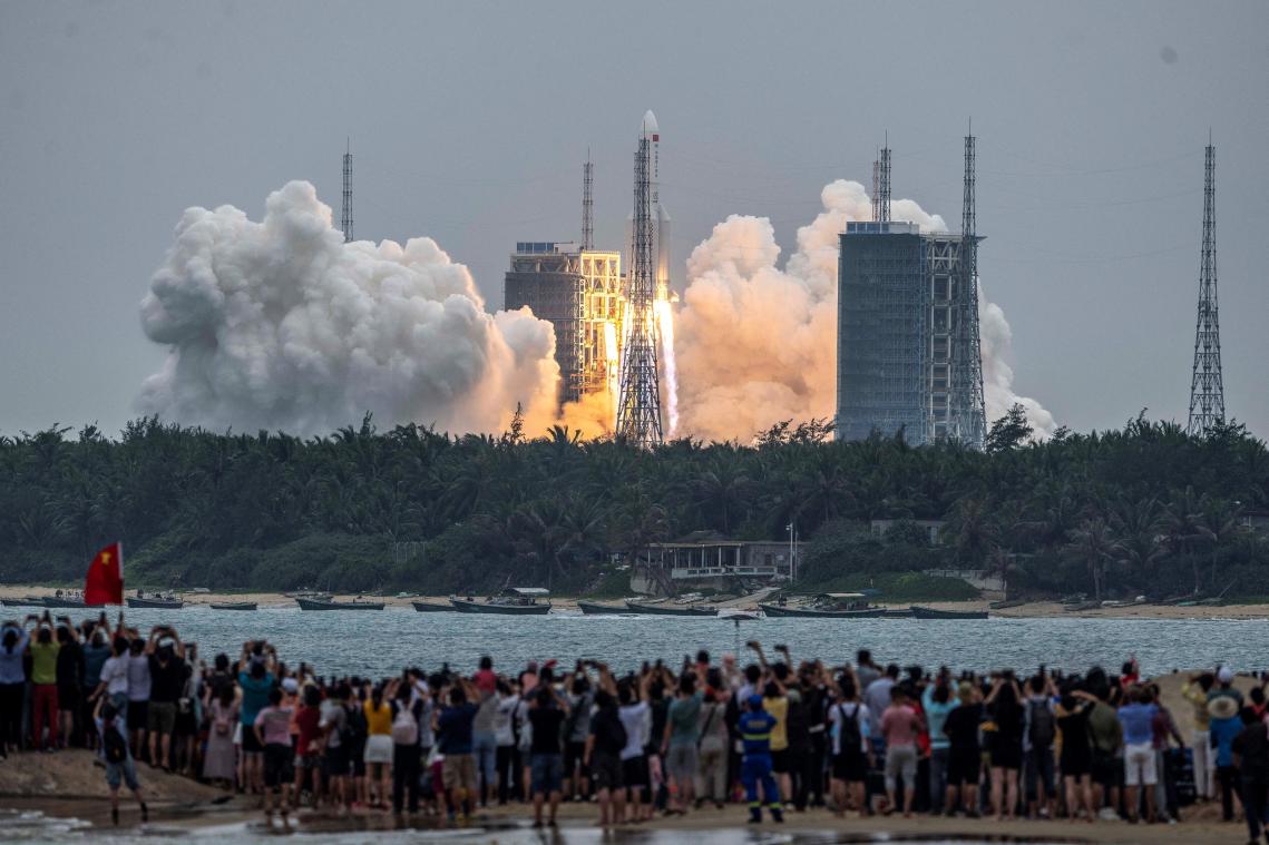La Chine lance le premier module de sa station spatiale