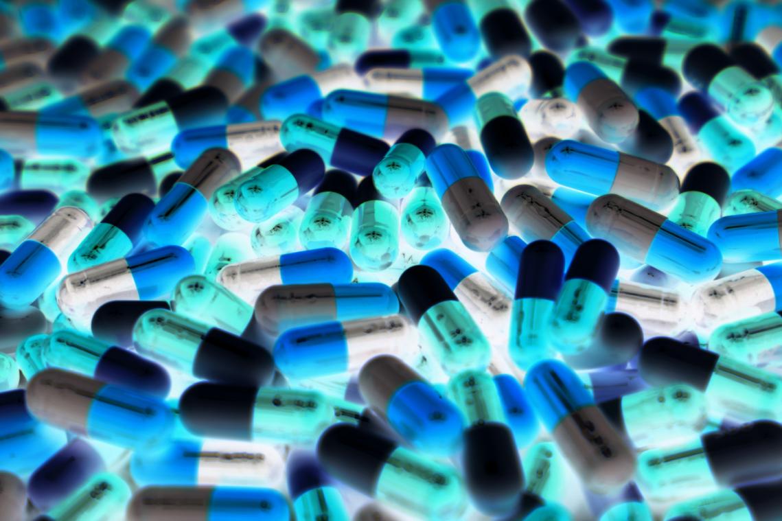 Augmenter les doses d'antibiotiques "renforcerait" certaines bactéries