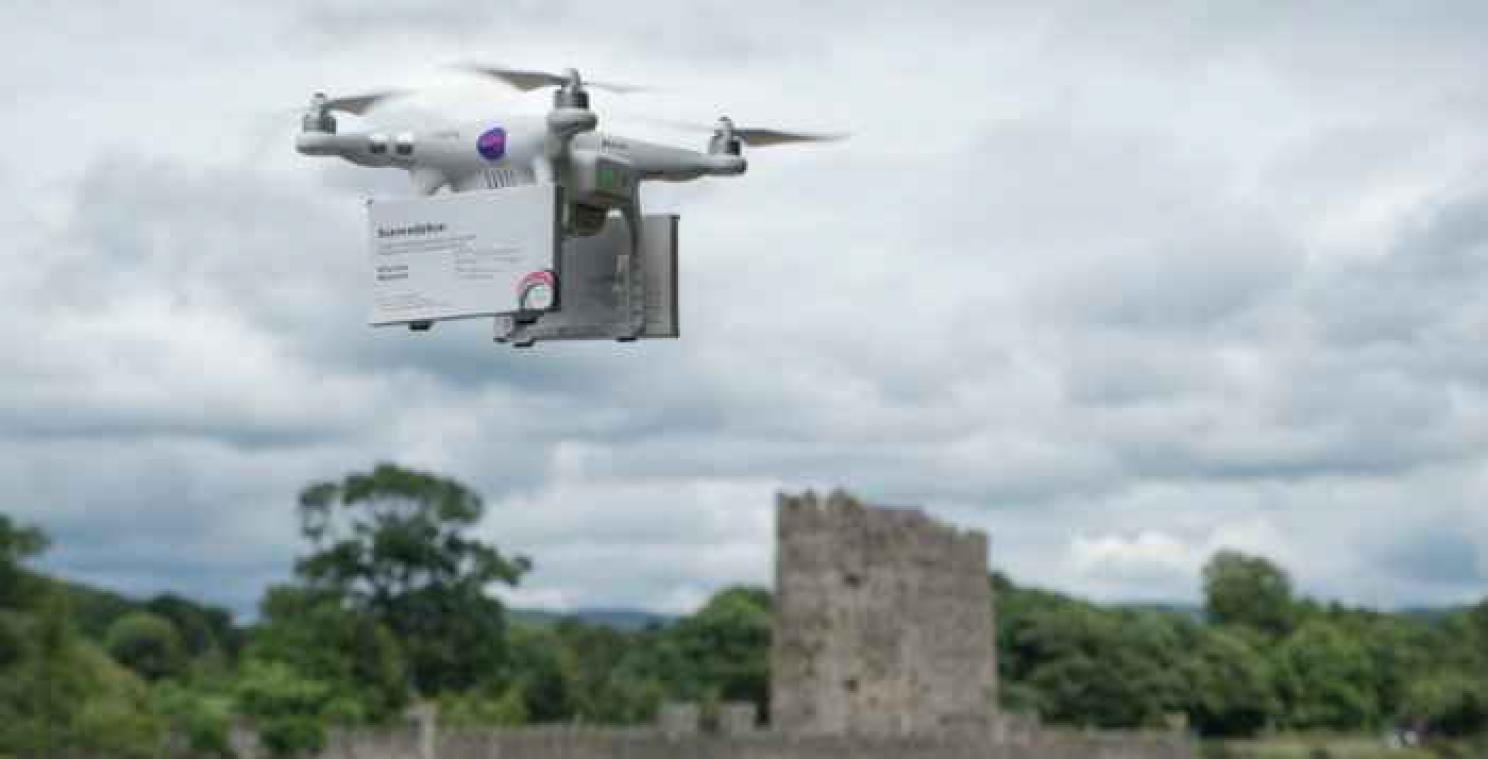 Irlande du Nord: Des pilules abortives livrées par drone pour dénoncer les législations contre l'avortement