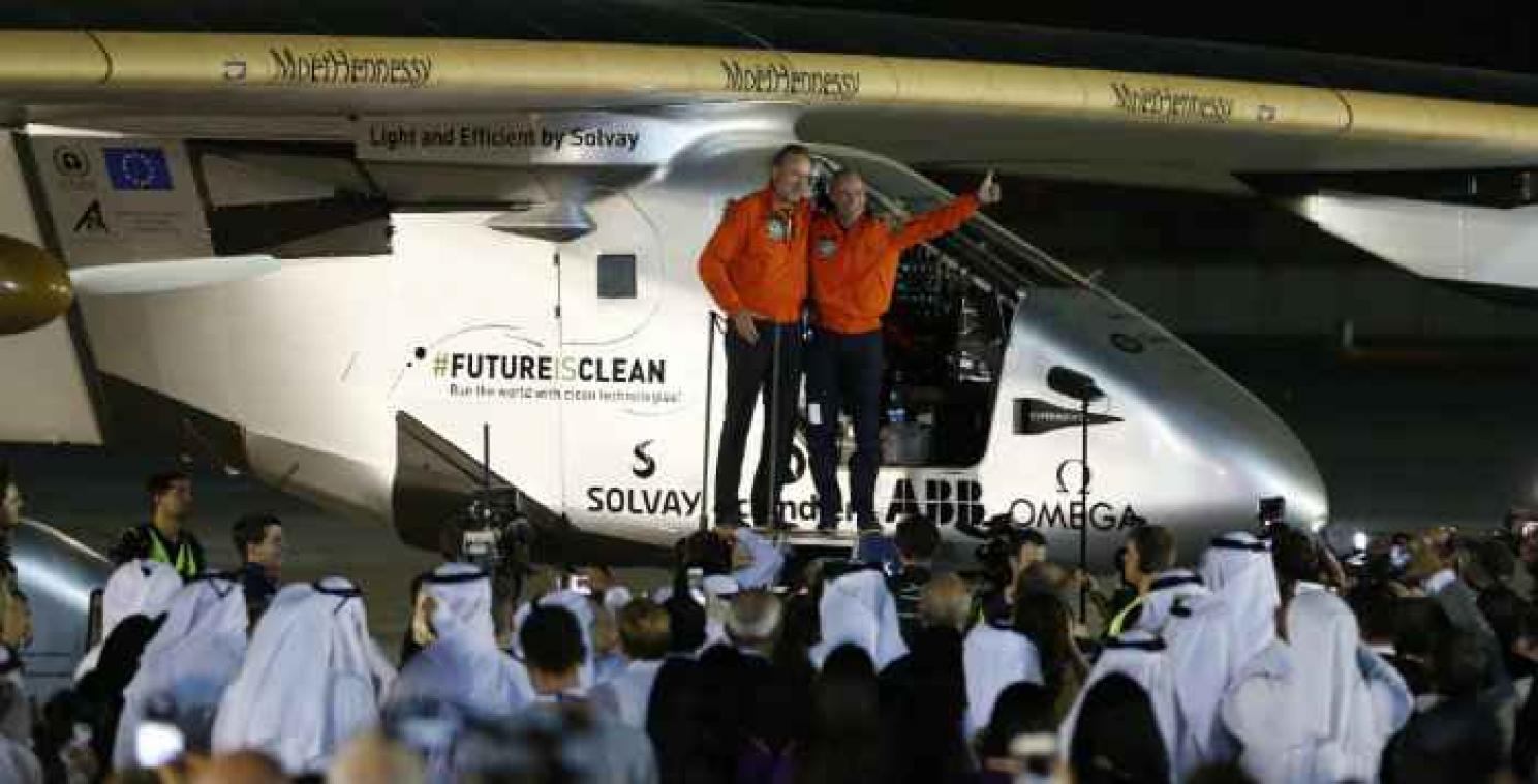 Solar Impulse 2 termine son tour du monde sans précédent