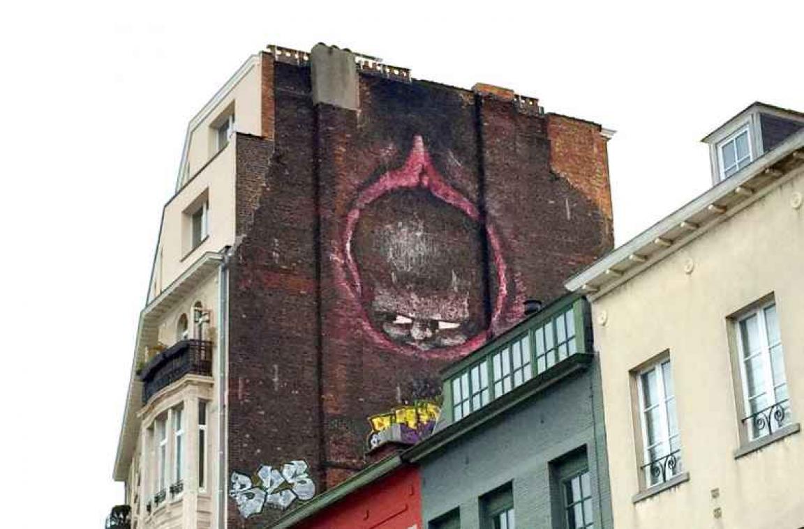 Après le pénis géant, une nouvelle fresque apparaît à Bruxelles