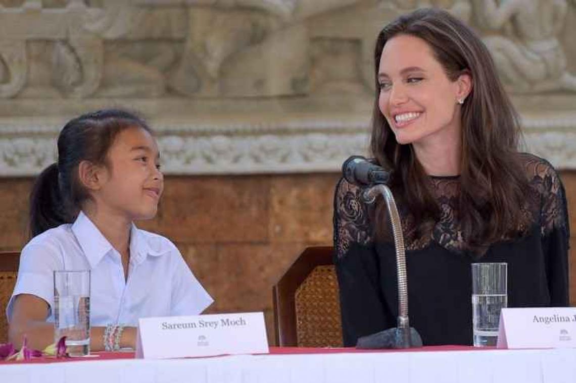 Angelina Jolie dément avoir auditionné des enfants cambodgiens