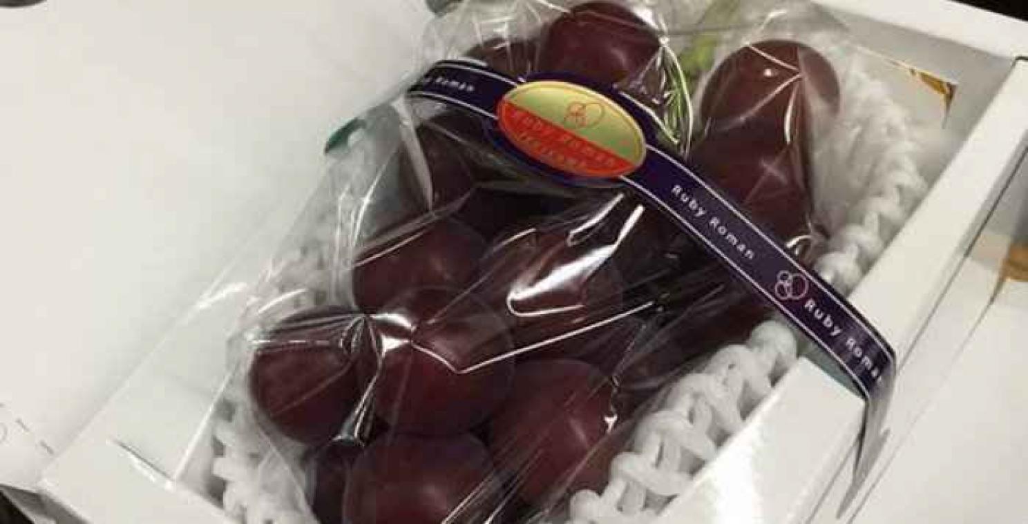 7500 euros pour une grappe de raisin au Japon