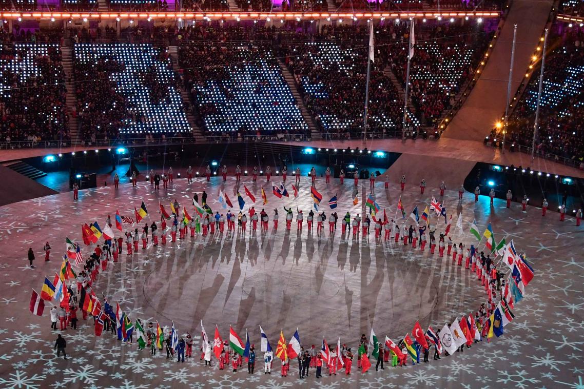 La cérémonie de clôture des Jeux d'hiver a débuté