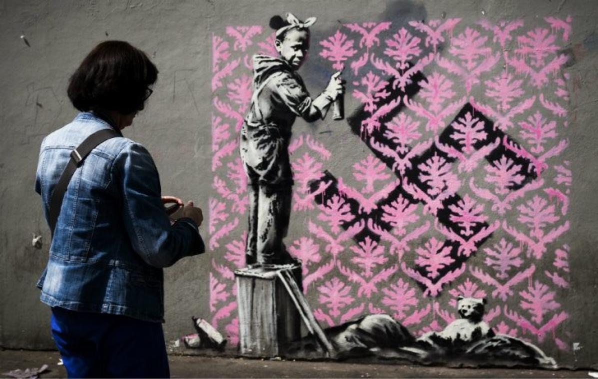 Paris: Des oeuvres attribuées à Banksy découvertes, une déjà dégradée