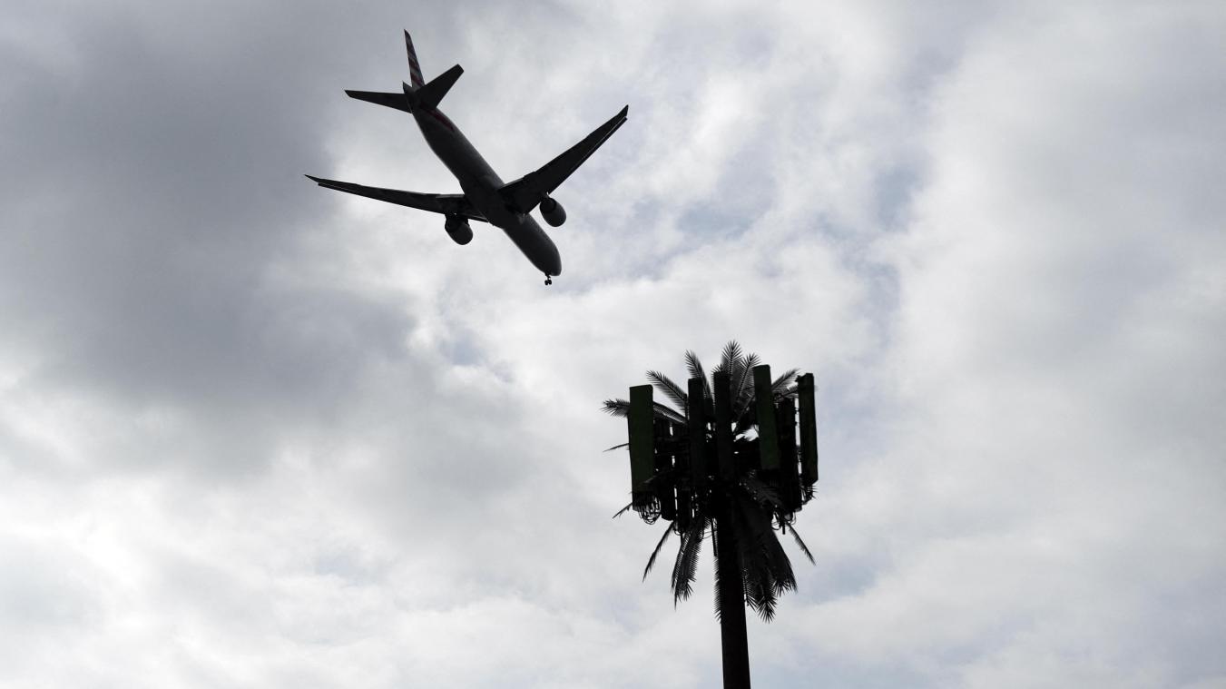 Une passagère ne voulant pas porter le masque force un avion reliant Miami et Londres à faire demi-tour