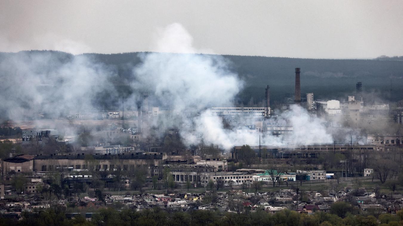 L’offensive russe dans l’est de l’Ukraine est lancée, Moscou appelle les militaires ukrainiens à «déposer les armes»