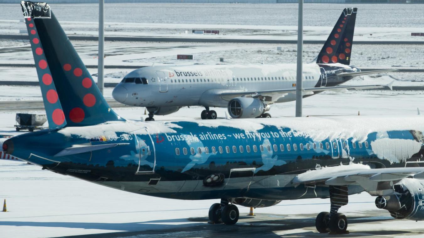 Coronavirus: le port du masque ne sera plus obligatoire à bord des vols de Brussels Airlines à partir de mardi