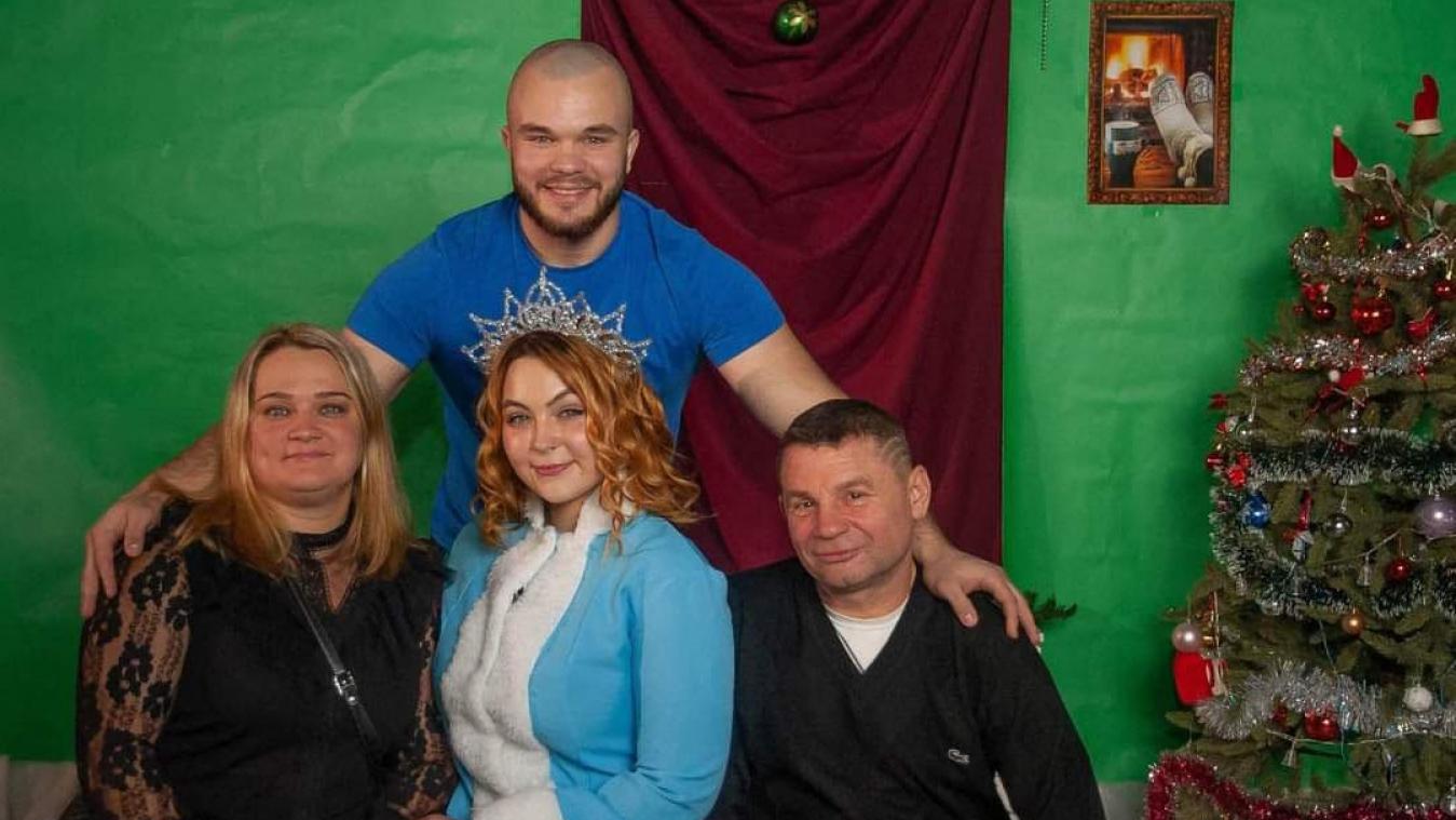 «Mieux vaut mort que capturé»: le cri de douleur d’Iryna, maman d’un soldat ukrainien tué en défendant Azovstal