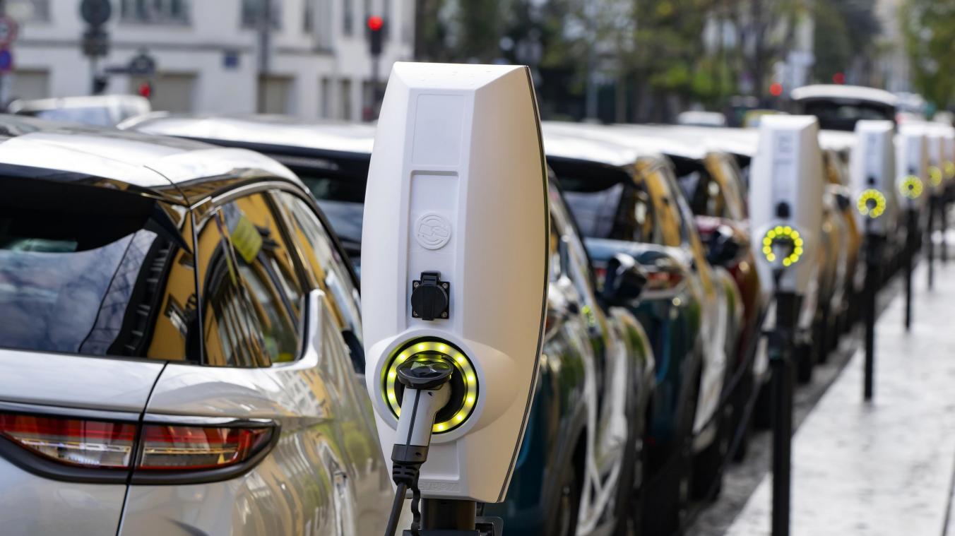 Les voitures électriques, pas vraiment écologiques? Vérification en trois points