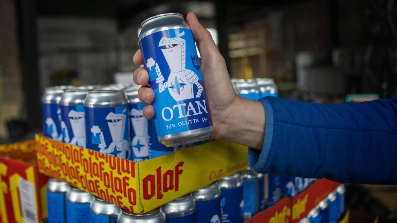 Les Finlandais s’arrachent la bière «Otan»: elle a un «goût de sécurité, avec une pointe de liberté»