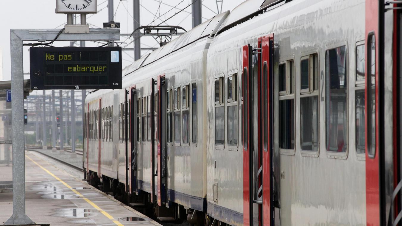 Le trafic des trains suspendu entre Mons et Saint-Ghislain après la découverte d’un corps
