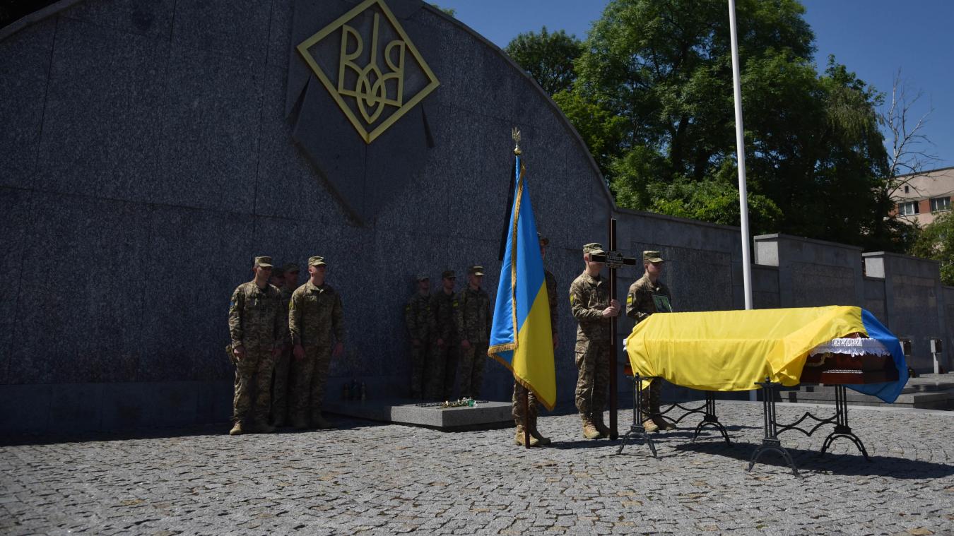 «Jusqu’à 100 soldats ukrainiens tués et 500 blessés chaque jour», selon le ministre de la Défense ukrainien