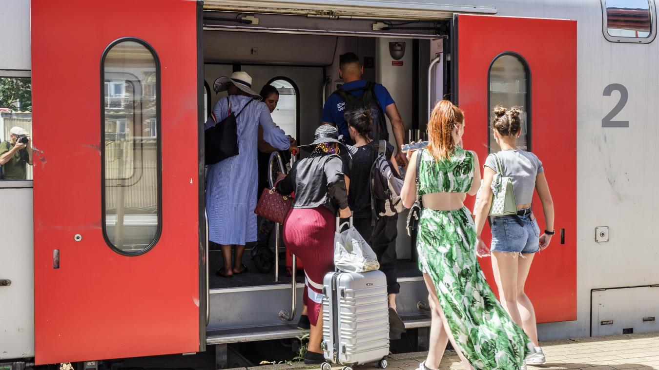 La SNCB prévoit des trains supplémentaires vers la Côte