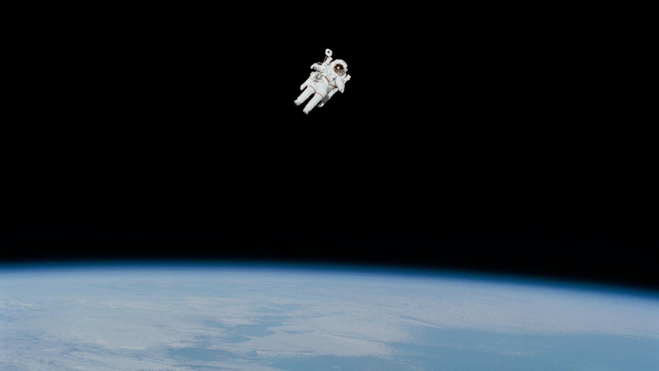 Une femme arnaquée par un «astronaute» qui avait besoin d’argent pour rentrer sur Terre