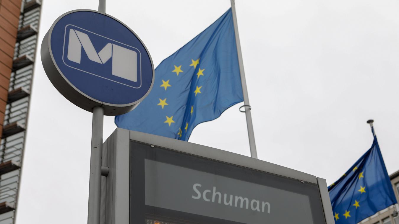 Attaque au couteau à la station de métro Schuman: une victime gravement blessée, l’agresseur arrêté